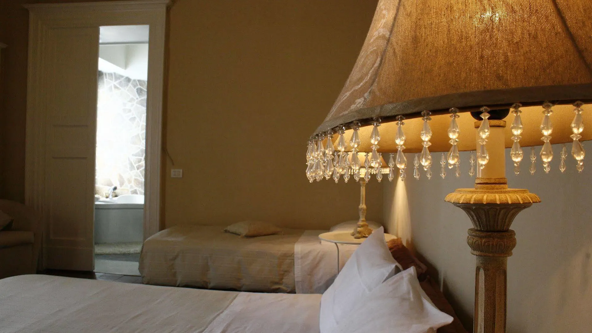 カターニア アクアデラルテ B＆B Bed & Breakfast 3*,
